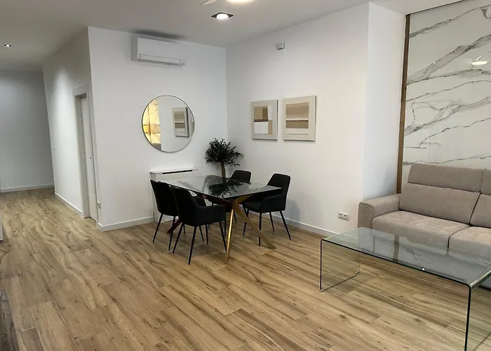 Valdeolivas Apartment